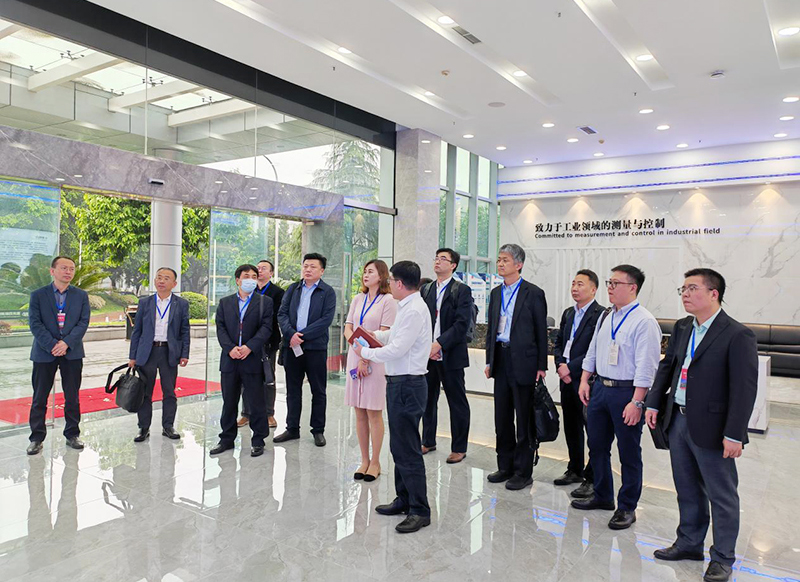 1682042040833551.jpg image001.jpg